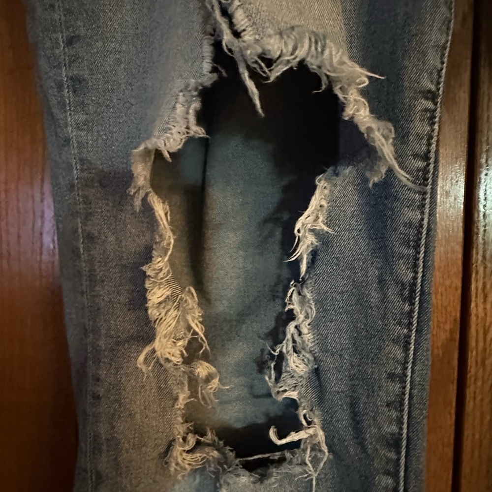 KanCan Midrise Distressed Denim Jeans size 20 - Picture 3 of 10